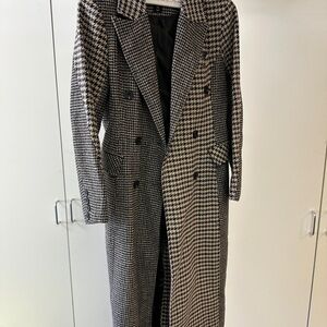 House of Harlow 1960 Black and White Patterned Coat
